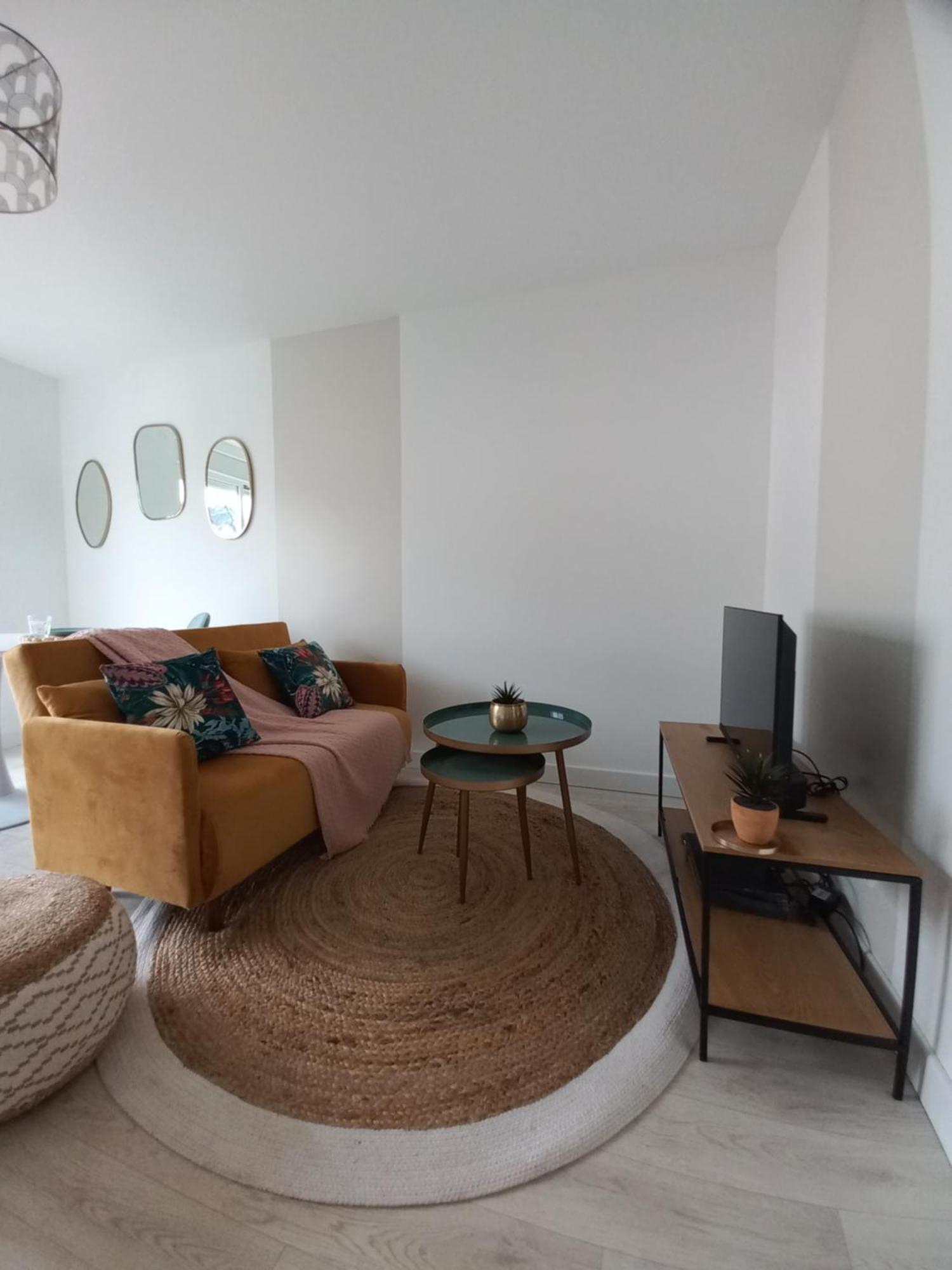 Happiness Apartment ดักซ์ ภายนอก รูปภาพ